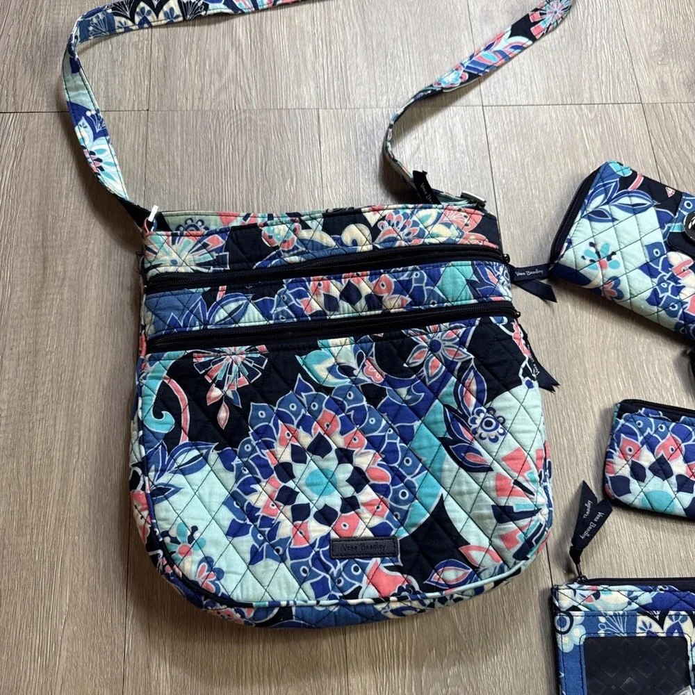 VERA BRADLEY 4 Piece Set Shoulder Bag Purse Wallet Floral Paisley Lotus Retired!